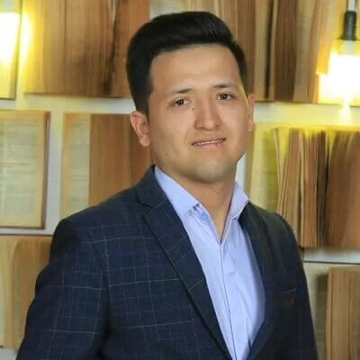 Azizbek Saloxiddinov
